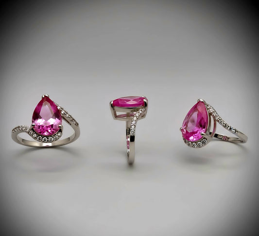 “Pear-Cut Pink Radiance Ring" – 925 Silver & Brilliant CZ Wrap Design