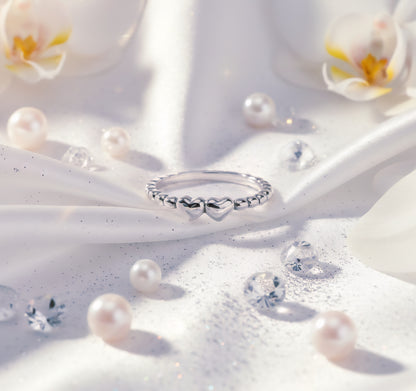 Linked Hearts Aura Band –925 Silver Romance Ring