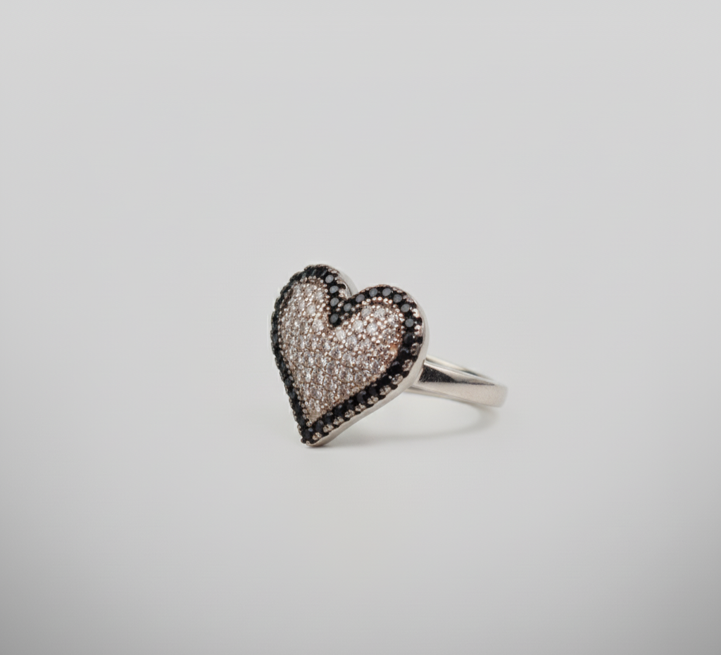 Black & White Pave Heart Statement Ring – 925 Silver Ring