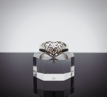 "Vintage Filigree Heart Ring" – 925 Sterling Silver by Illuzion Jewelry