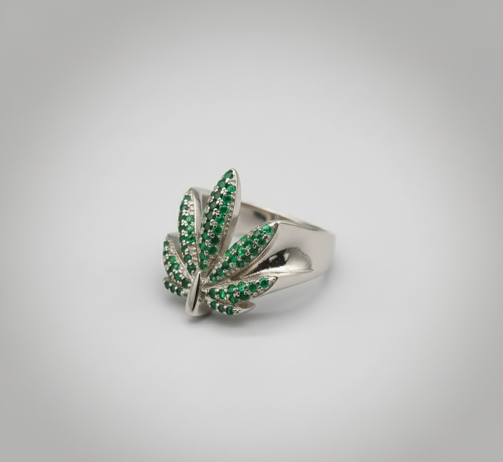 Emerald Aura Leaf Ring - 925 Sterling Silver