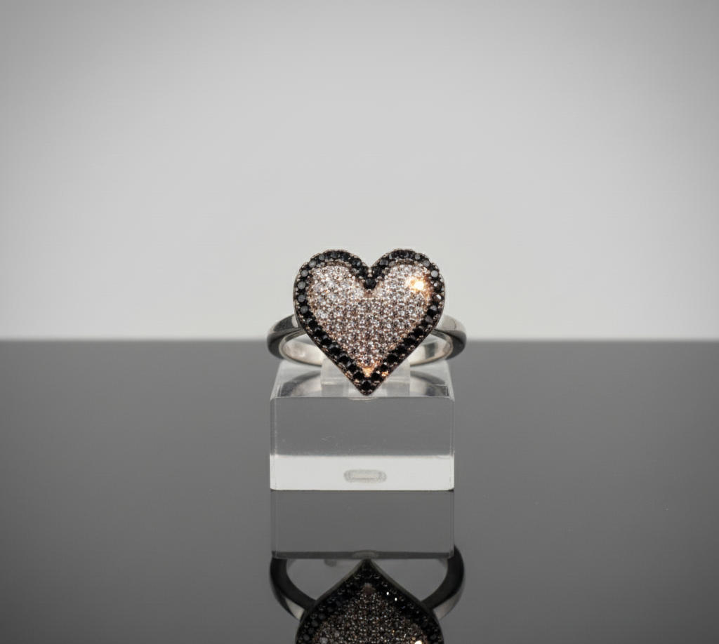 Black & White Pave Heart Statement Ring – 925 Silver Ring
