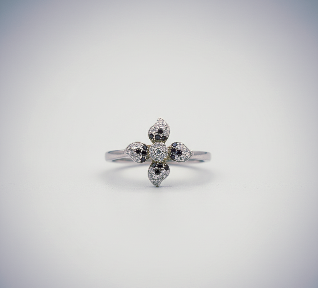 "Midnight Bloom Radiance Ring" – Dual-Tone Starflower in 925 Silver