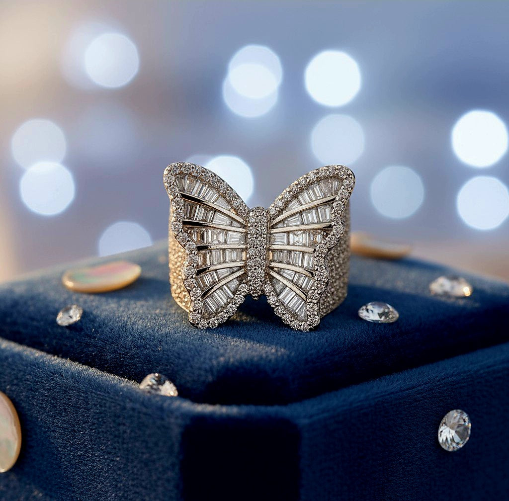 Magical Glow Butterfly Ring – 925 Sterling Silver Ultra-Luxury Sparkle Burst