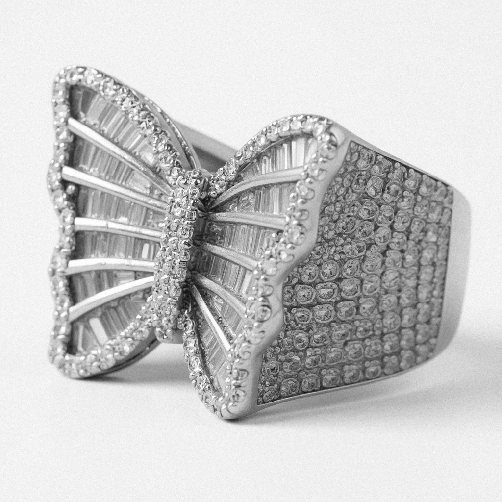 Magical Glow Butterfly Ring – 925 Sterling Silver Ultra-Luxury Sparkle Burst