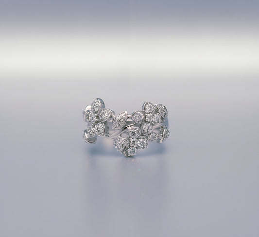 “Blooming Garden Band" – 925 Silver Floral Sparkle Ring