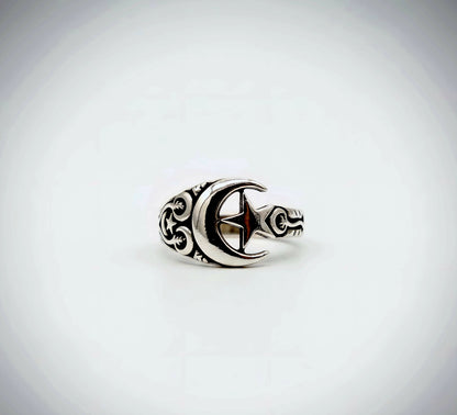 “Moon & Star Guardian Ring" – Celestial Protection in 925 Silver