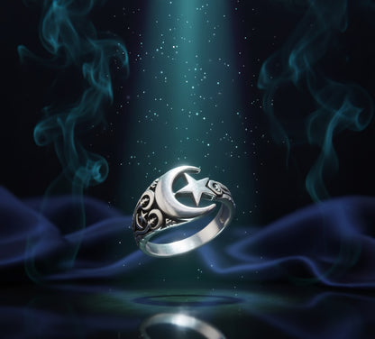 “Moon & Star Guardian Ring" – Celestial Protection in 925 Silver