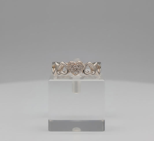 "Infinity Hearts Band" – 925 Silver Sparkle Heart Ring