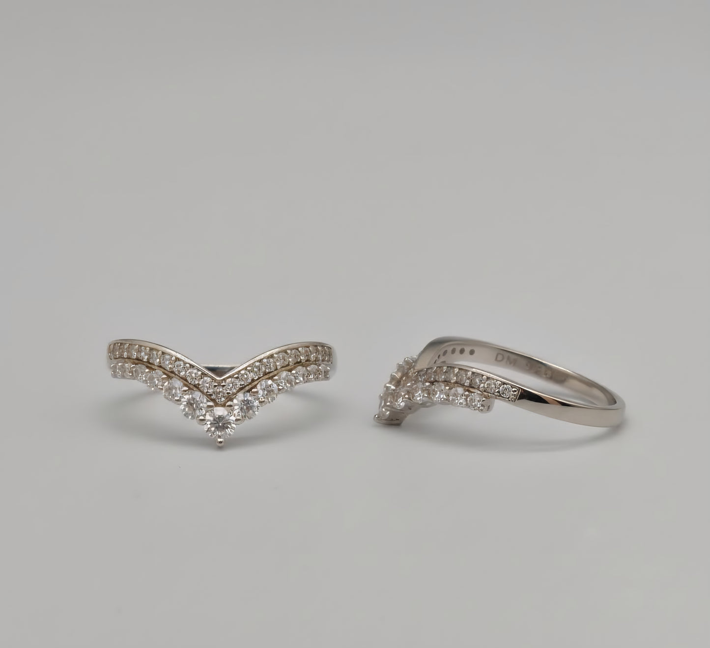 “Celestial V-Crown Band" – 925 Sterling Silver