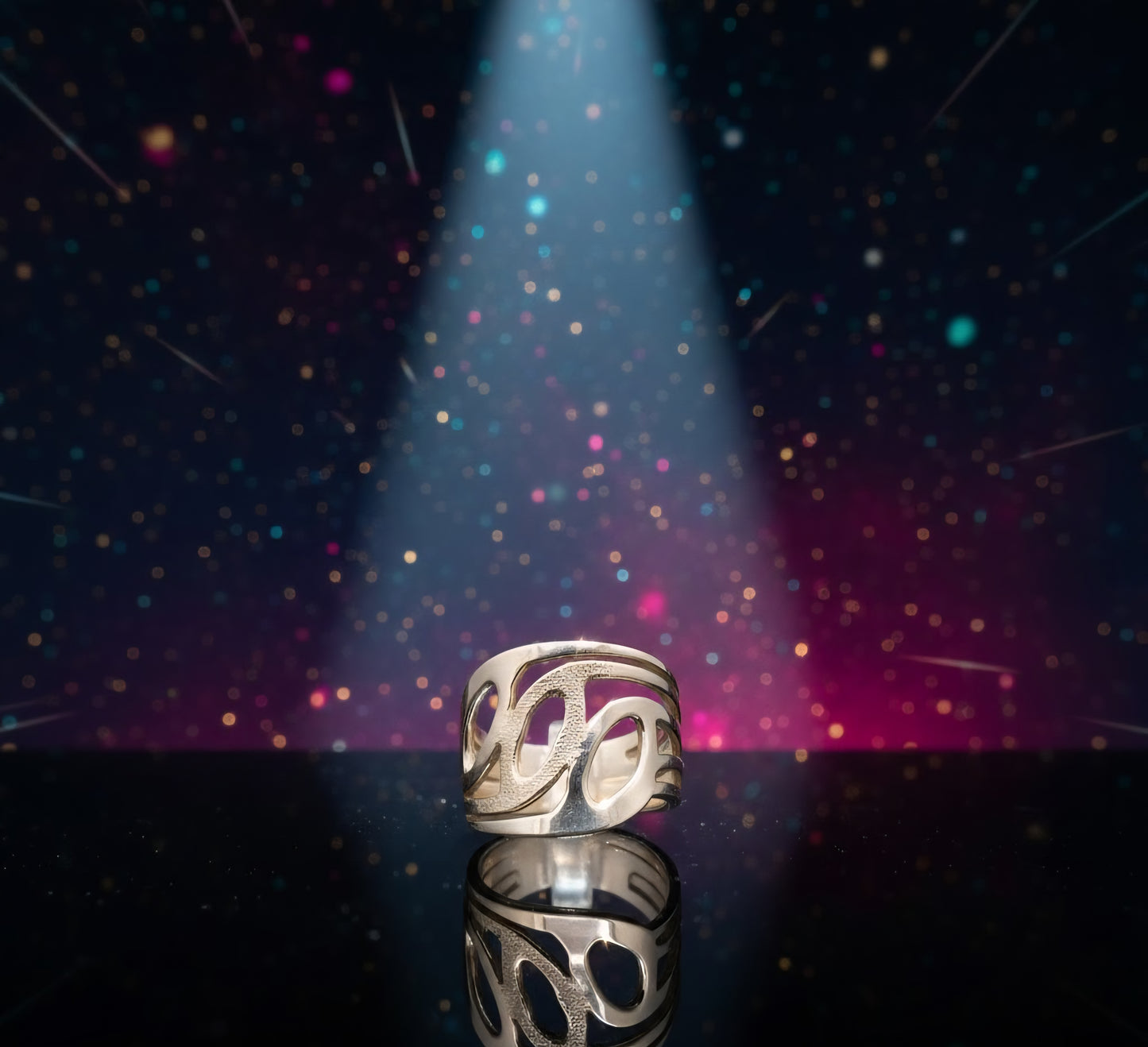 Modern Wave Cutout Ring – 925 Sterling Silver